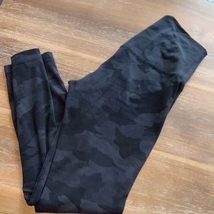 Lululemon Align 23” leggings in camo color